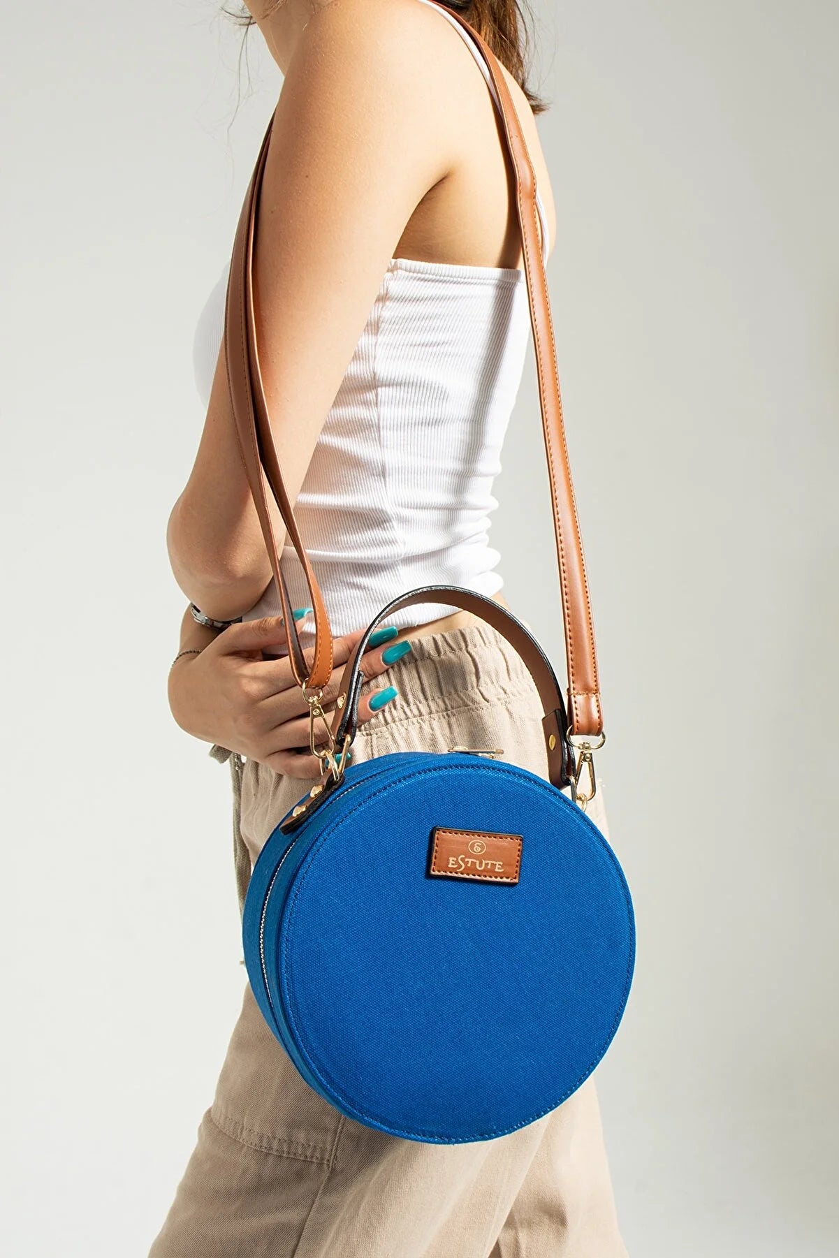 Minimalist Bag Woman